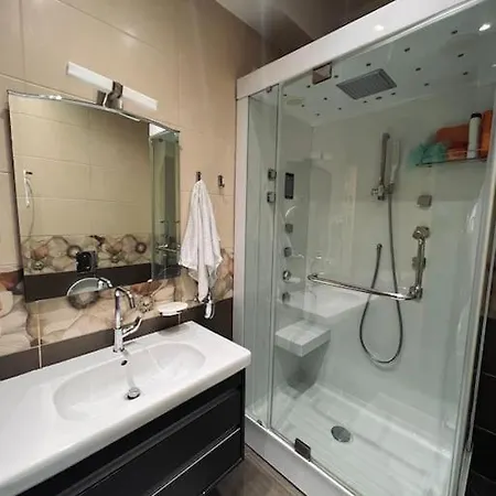 Sunshine Apartment